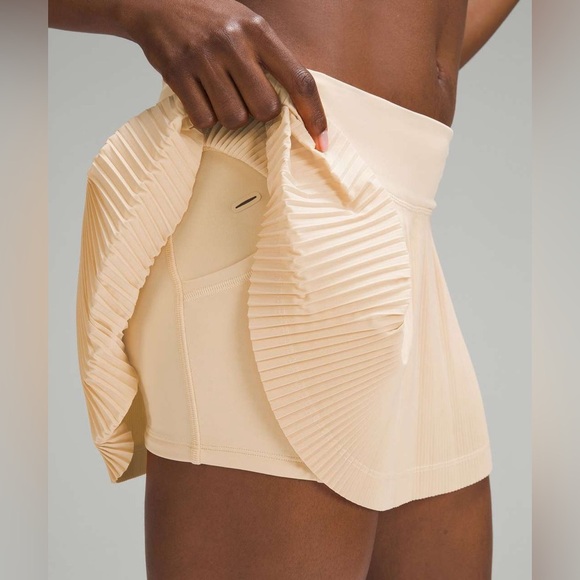 NWT Lululemon Pleat to Street Mid-Rise Skirt - Picture 5 of 13